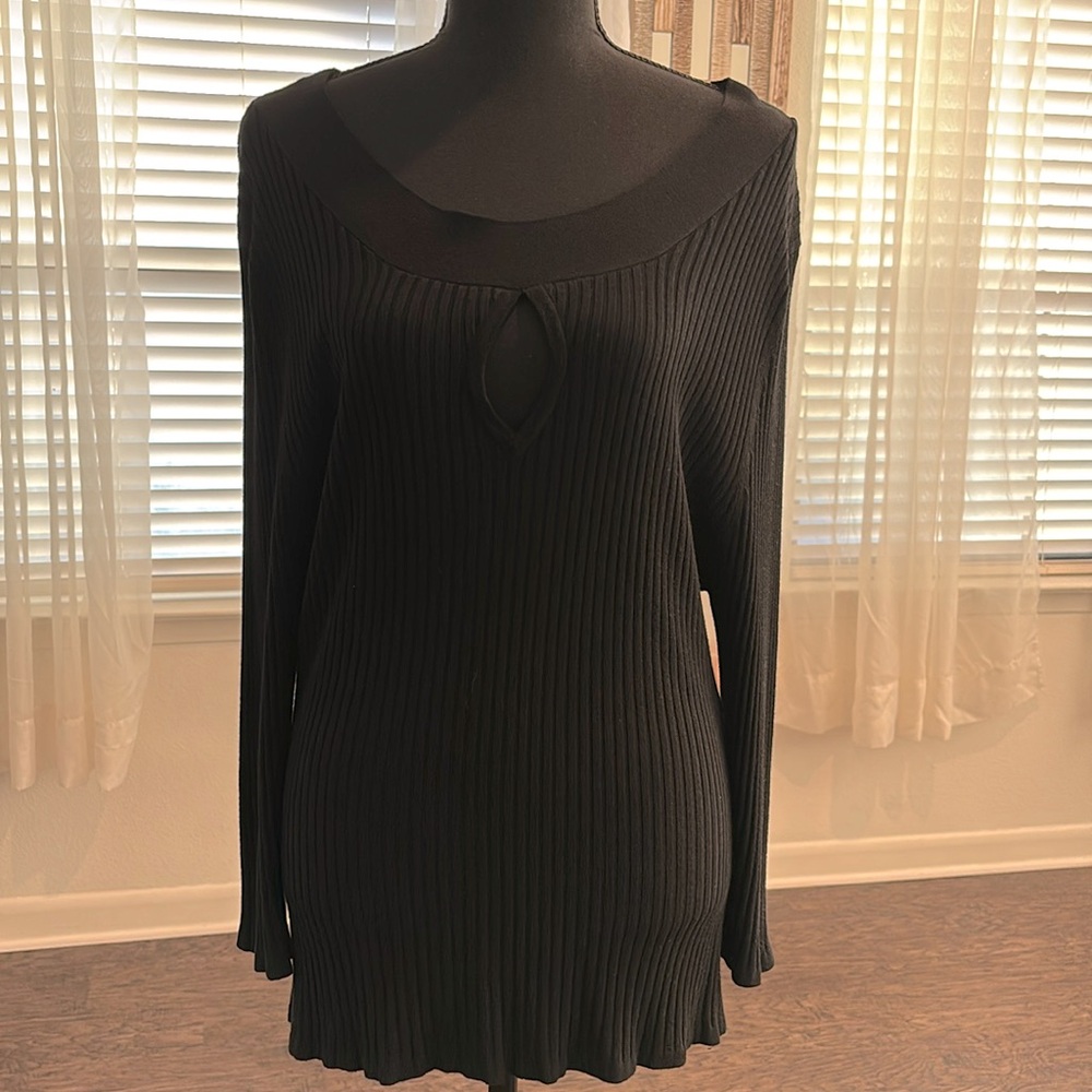 Extra Touch Collection: Womens Black Sweater w/ Front Cut Out, Long Sleeves
